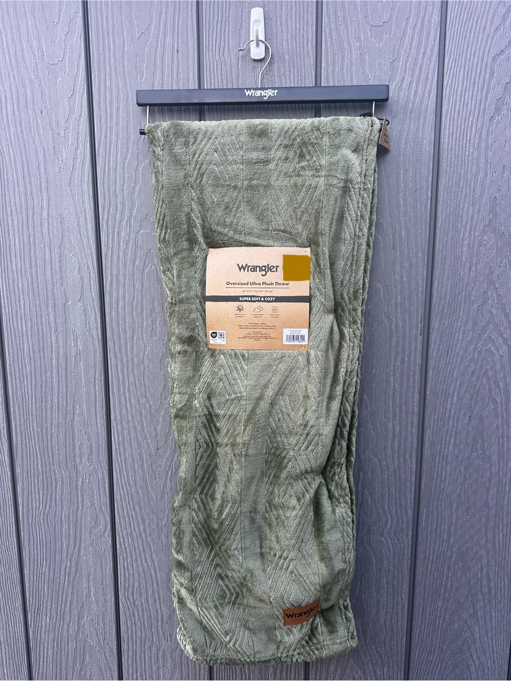 Navajo Diamond Olive Green - Wrangler Plush Throw Blanket NWT